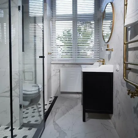 Sun & By Oneapartments Premium Apartman