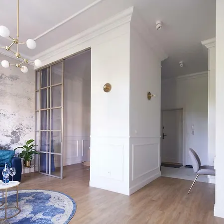 Sun & By Oneapartments Premium 公寓