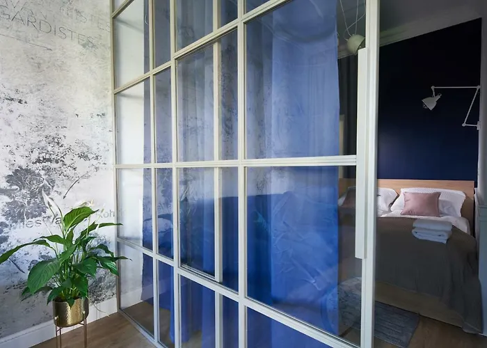 Sun & By Oneapartments Premium Appartement *